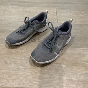 Nike Flex Experience Grey Size 7